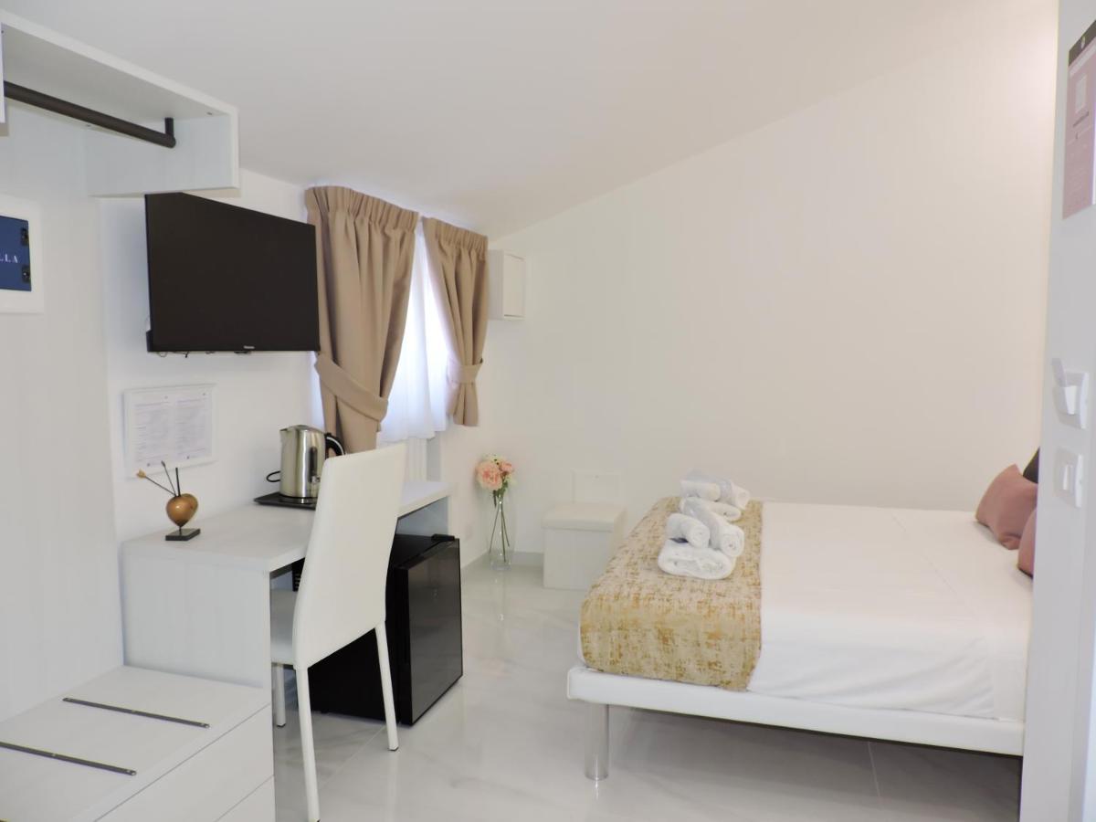 Villa Gabriella - Rooms & Breakfast Sant'Agnello Eksteriør billede